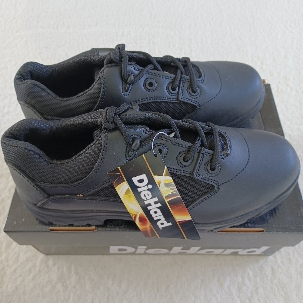 Diehard Sneakers